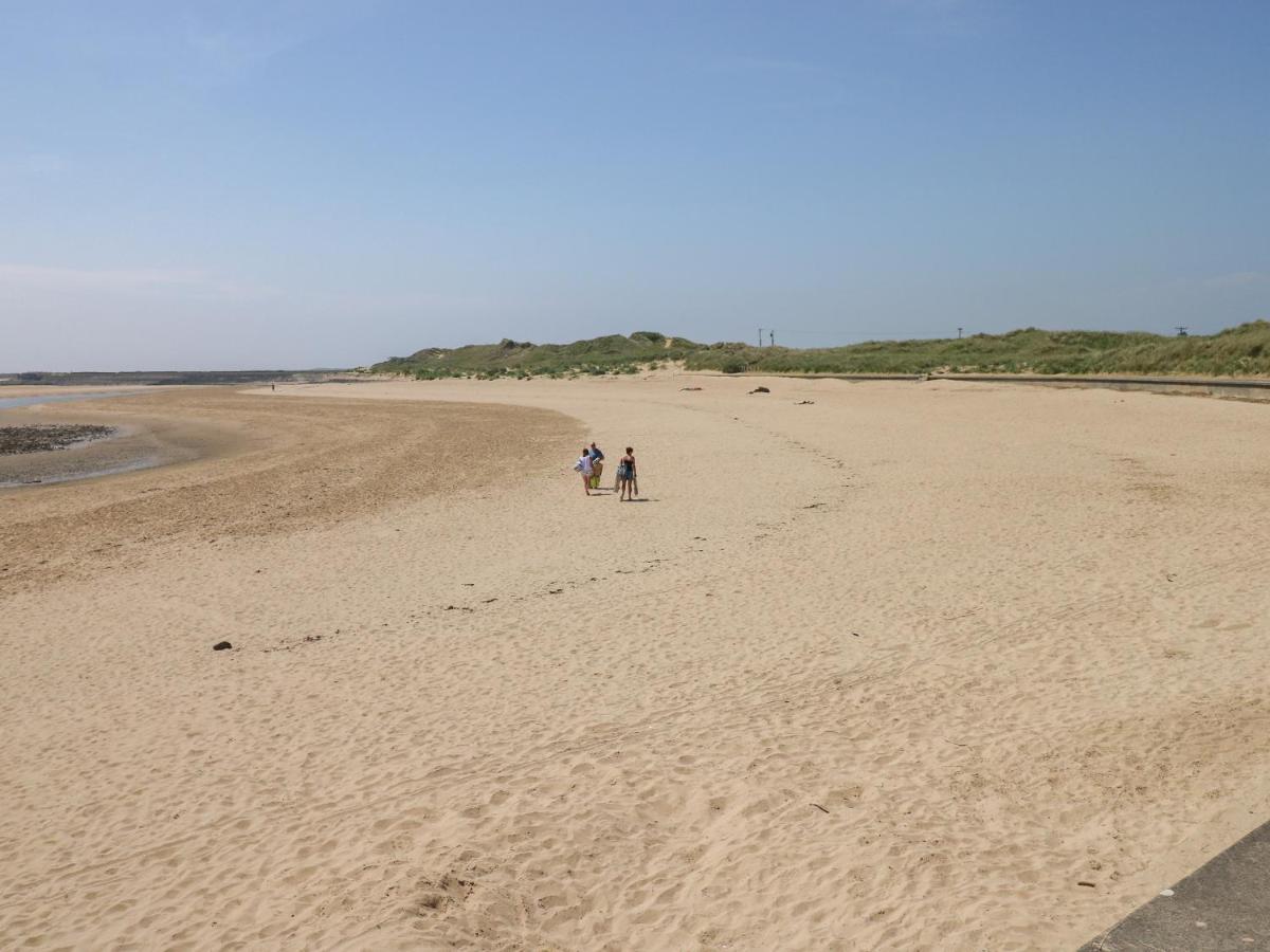 2 Chandlers Yard Burry Port Buitenkant foto
